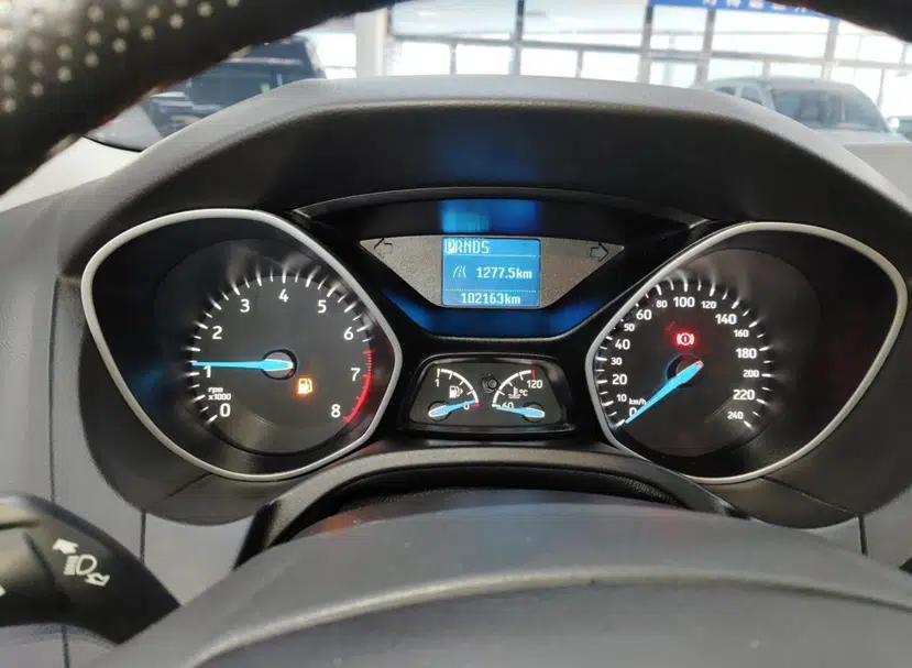 Used Ford Focus 2017 Hatchback 1.6L Automatic Comfort Plus SmartDrive Edition — миниатюра 14