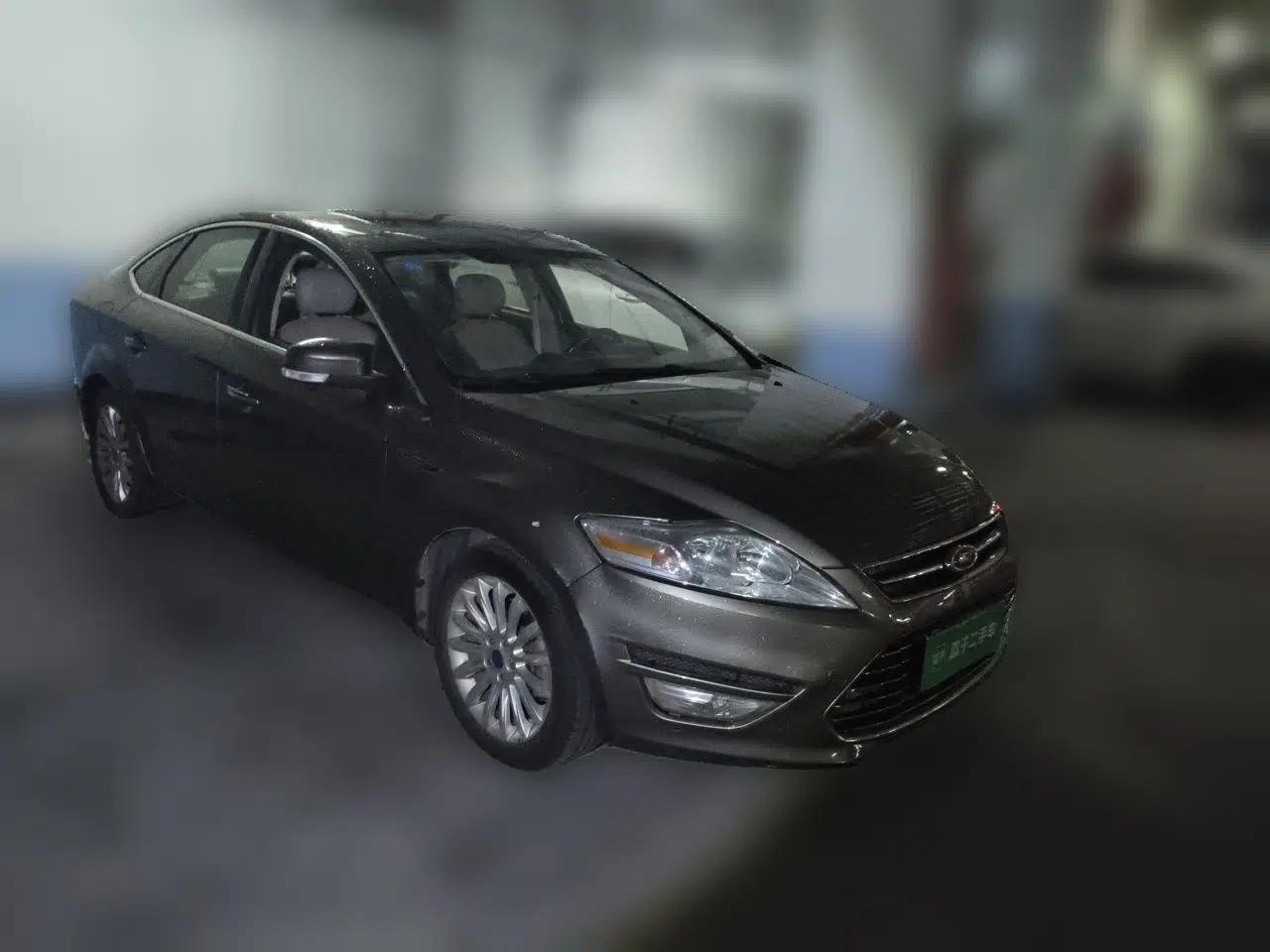Used Ford Mondeo 2011 2.0L GTDi 200 Fashion Edition — миниатюра 3