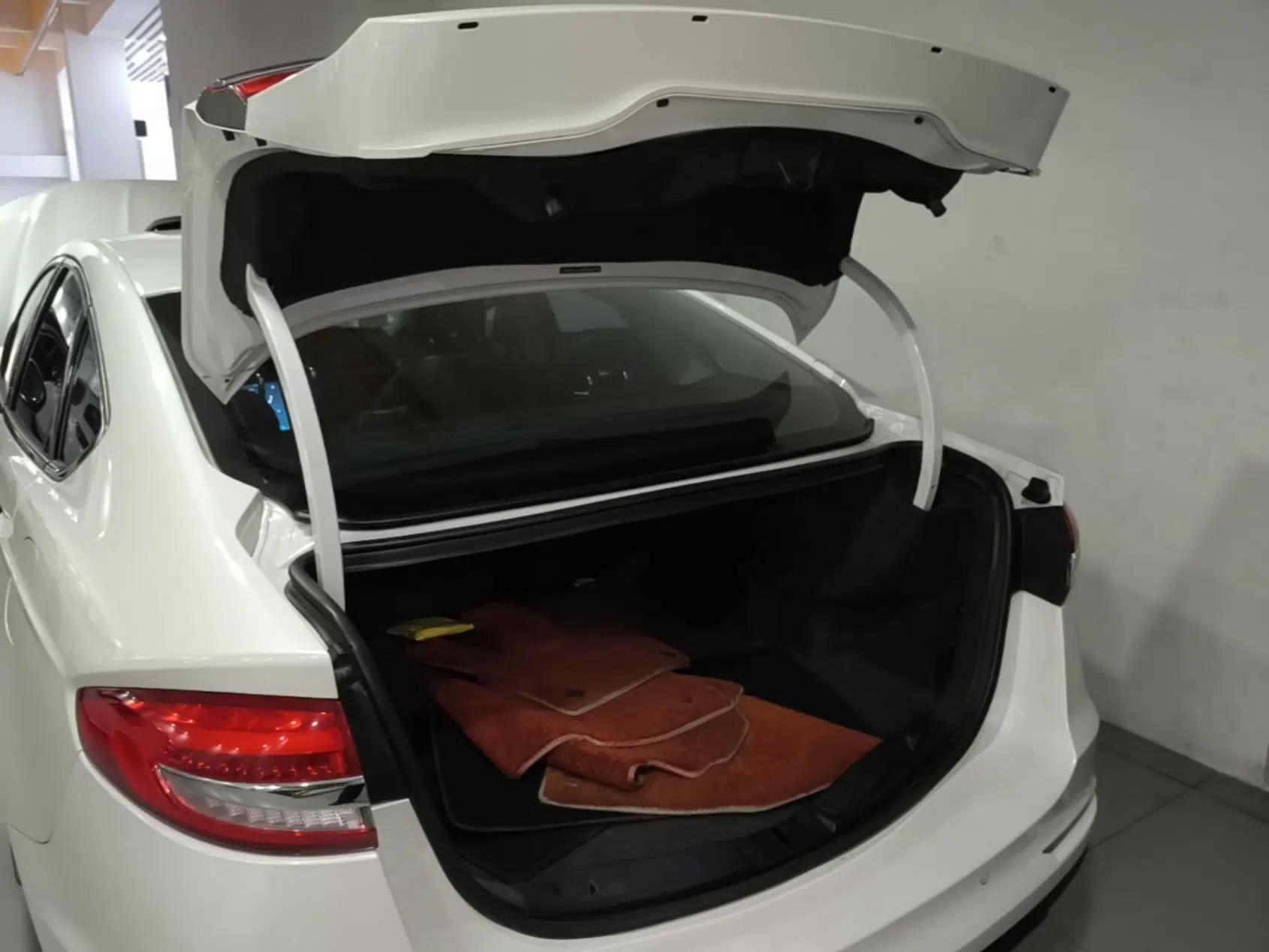 Used Ford Mondeo 2020 EcoBoost 180 Stylish Model — миниатюра 27
