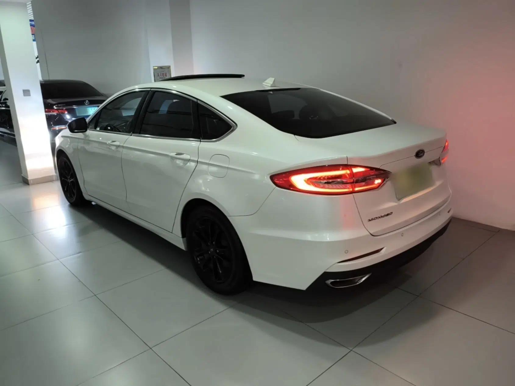 Used Ford Mondeo 2020 EcoBoost 180 Stylish Model — миниатюра 4