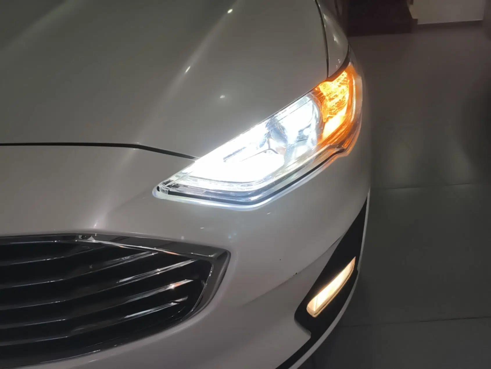 Used Ford Mondeo 2020 EcoBoost 180 Stylish Model — миниатюра 8