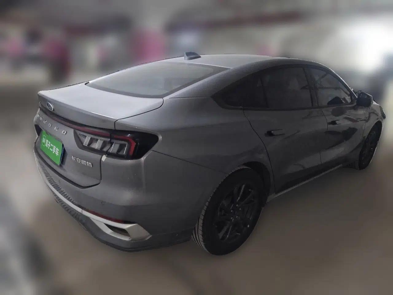 Used Ford Mondeo 2025 1.5T EcoBoost Luxury Version — миниатюра 6