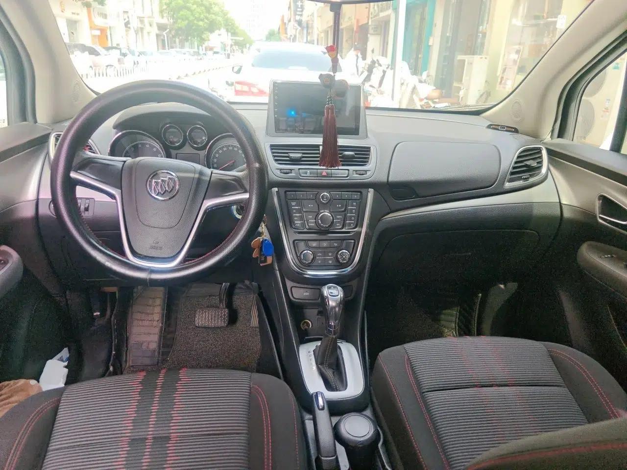 Used Buick Encore 2015 1.4T Automatic Two-Wheel Drive Urban Elite Version — миниатюра 9