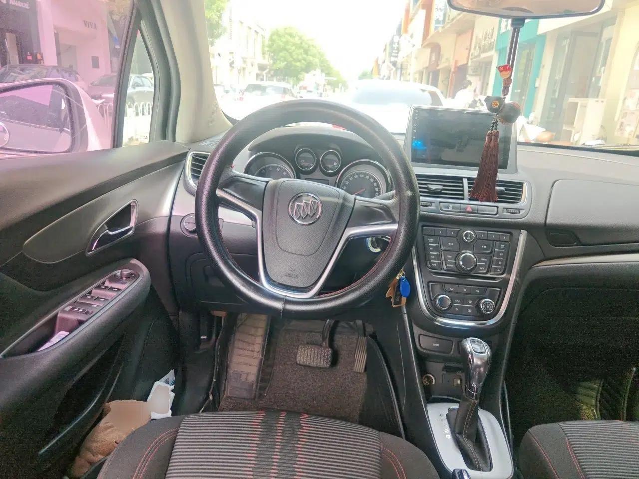 Used Buick Encore 2015 1.4T Automatic Two-Wheel Drive Urban Elite Version — миниатюра 10