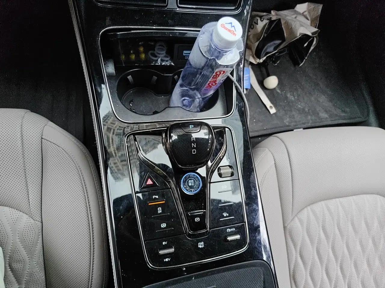 Used BYD Han 2024 DM-i Glory Edition 121KM Prestige Model — миниатюра 14