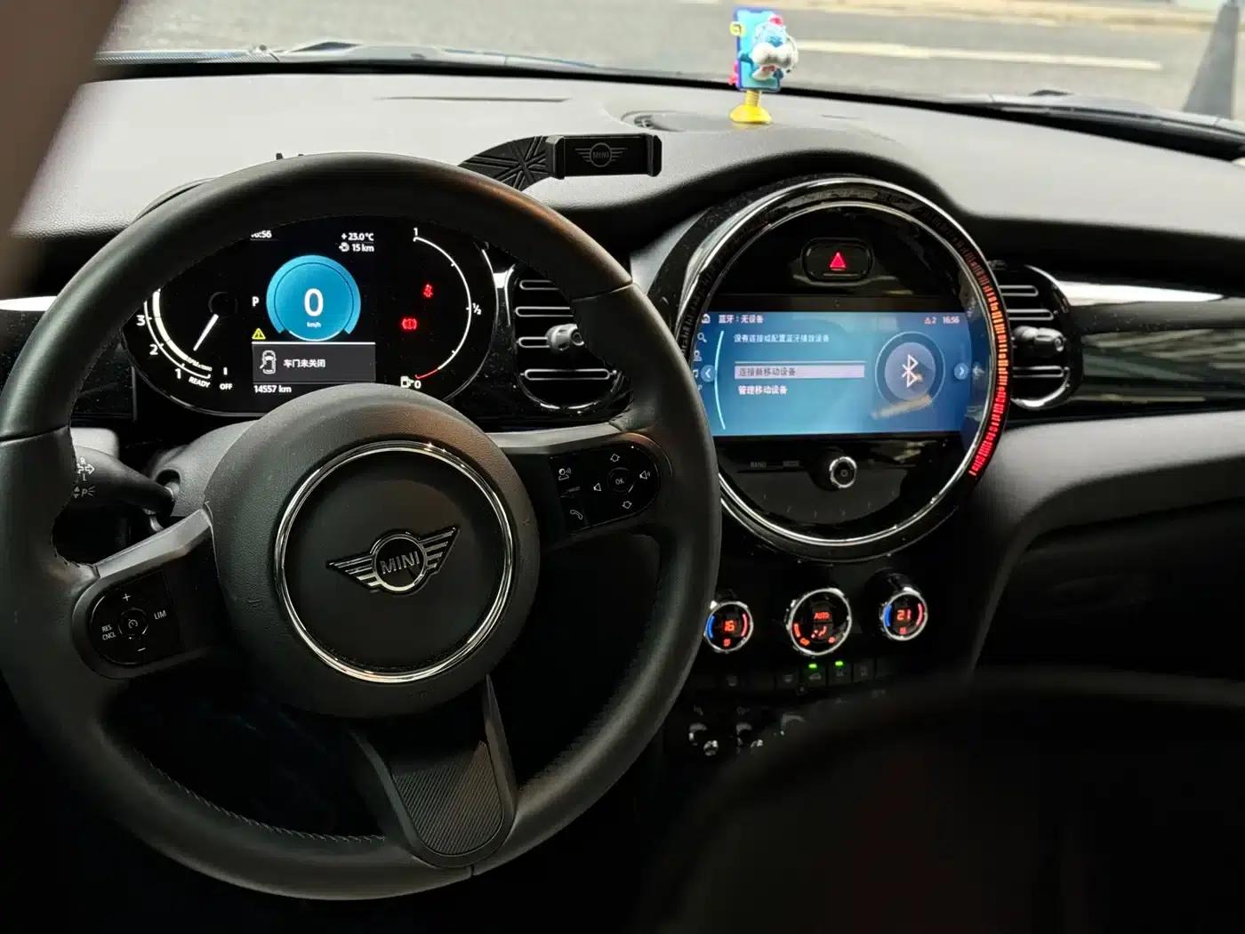 2022 MINI 1.5T COOPER Classic 5-Door — миниатюра 8