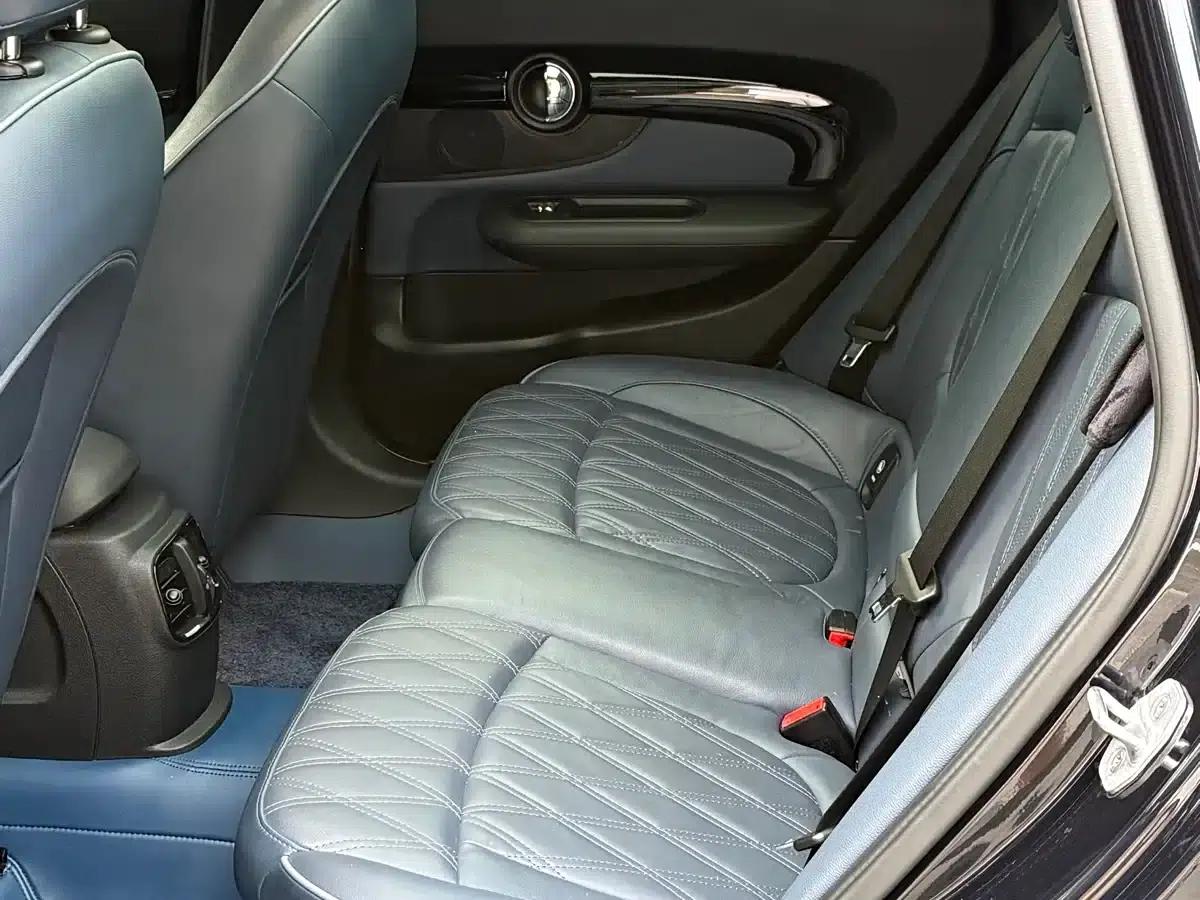 2022 MINI CLUBMAN 1.5T COOPER Connoisseur — миниатюра 12