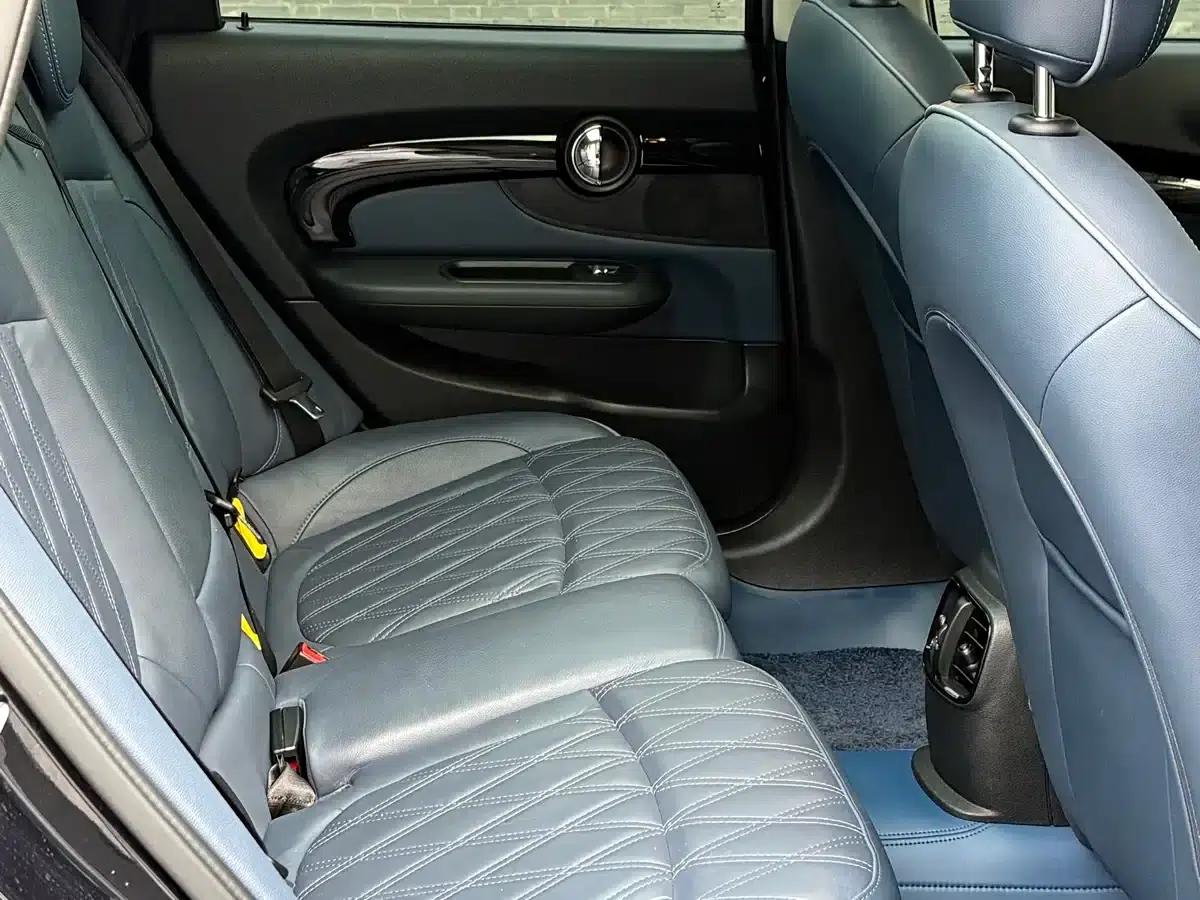 2022 MINI CLUBMAN 1.5T COOPER Connoisseur — миниатюра 9