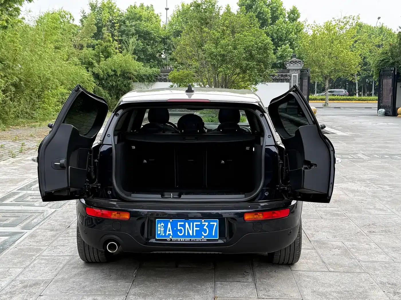 2022 MINI CLUBMAN 1.5T COOPER Connoisseur — миниатюра 10