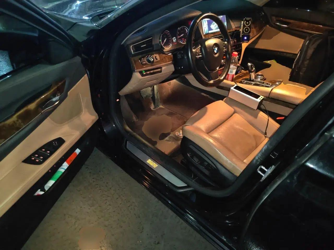 Used BMW 7 Series 2013 740Li Luxury Model — миниатюра 16