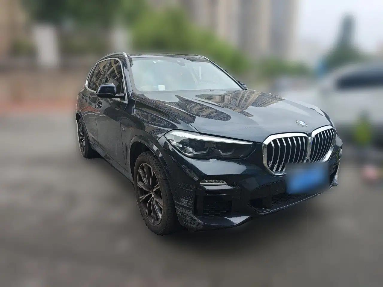 Used BMW X5 2021 xDrive30i M Sport Package — миниатюра 3
