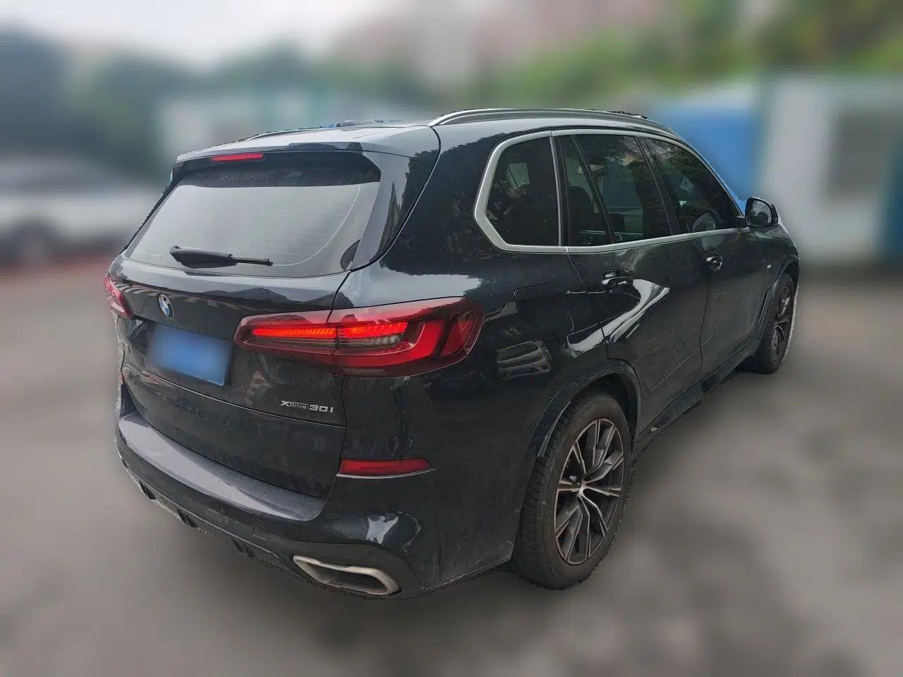 Used BMW X5 2021 xDrive30i M Sport Package — миниатюра 6