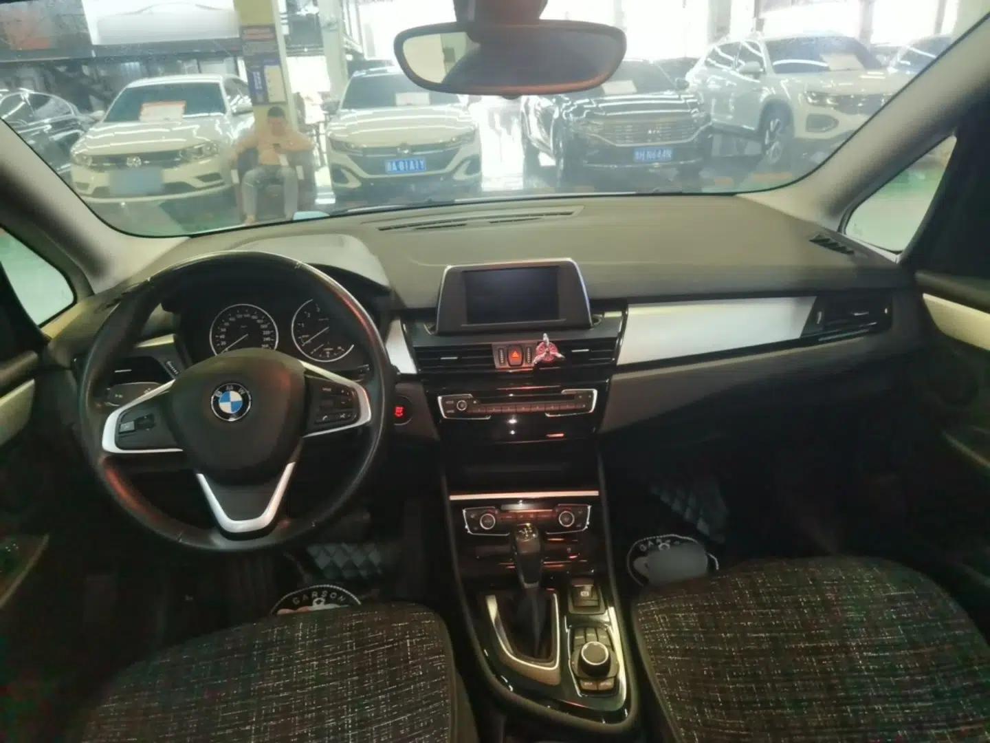 Used BMW 2 Series Gran Tourer 2015 218i Leading Model — миниатюра 17