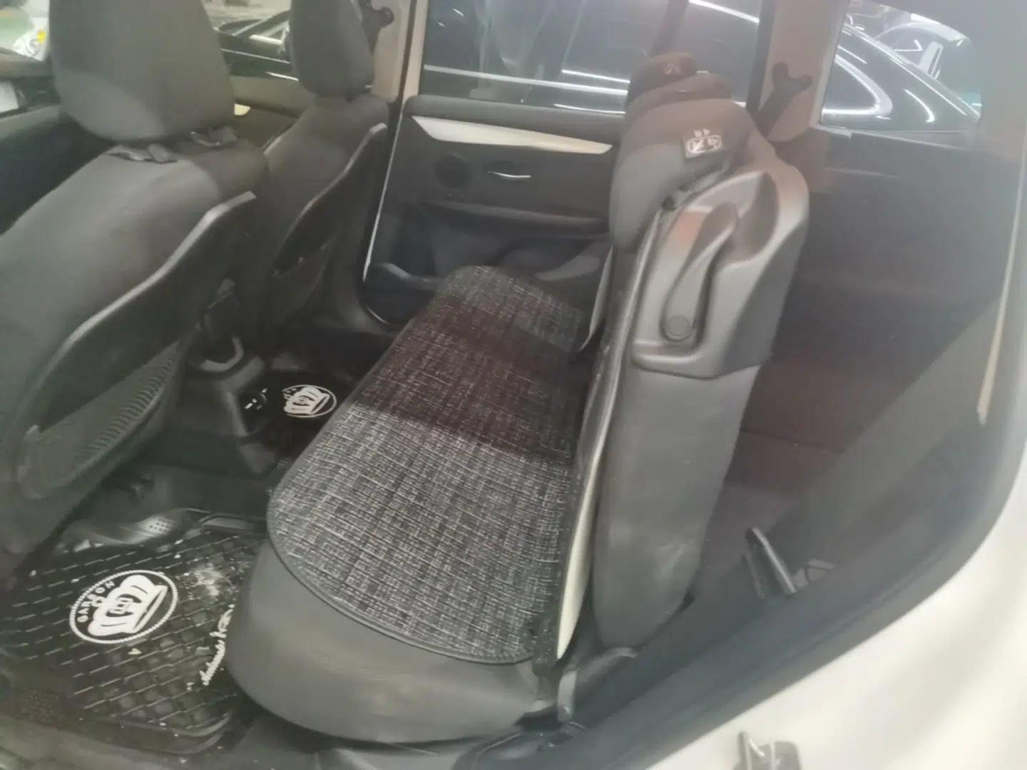 Used BMW 2 Series Gran Tourer 2015 218i Leading Model — миниатюра 25