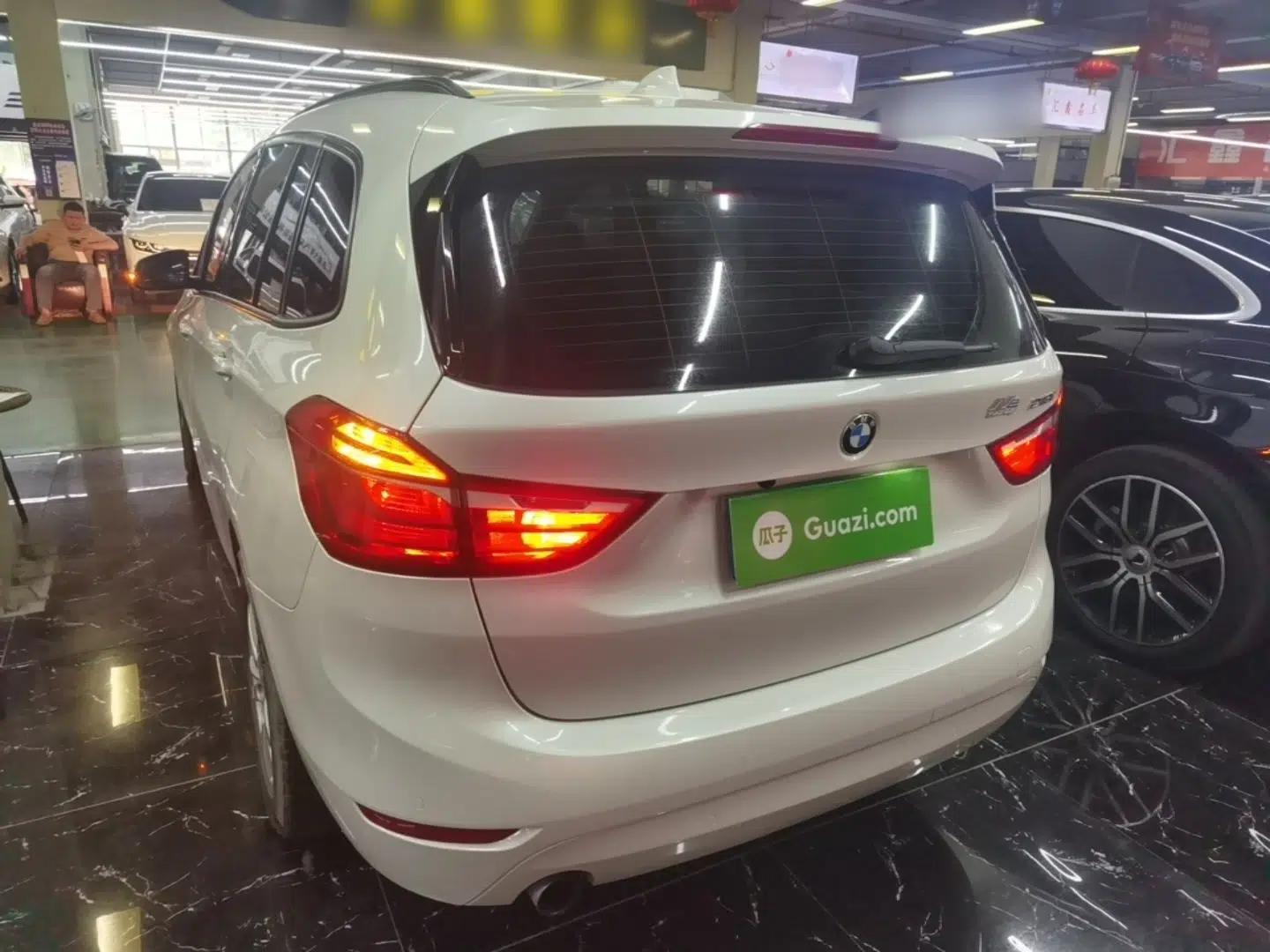 Used BMW 2 Series Gran Tourer 2015 218i Leading Model — миниатюра 5