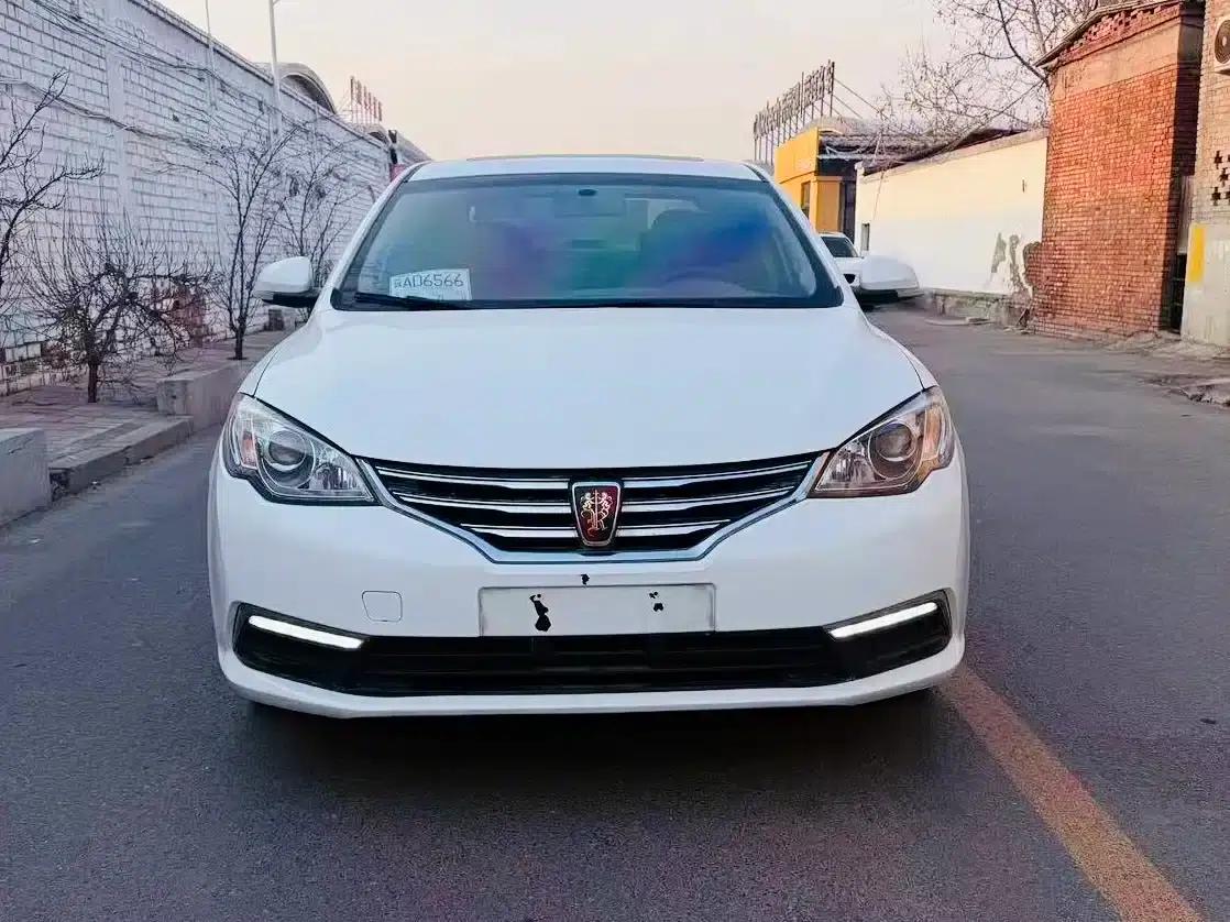 Roewe 360 2015 1.5L Manual Deluxe Edition — миниатюра 2