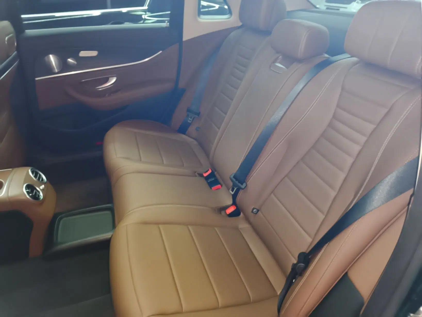 Used Mercedes-Benz E-Class 2019 Restyled E 300 L Sporty and Stylish Edition — миниатюра 26