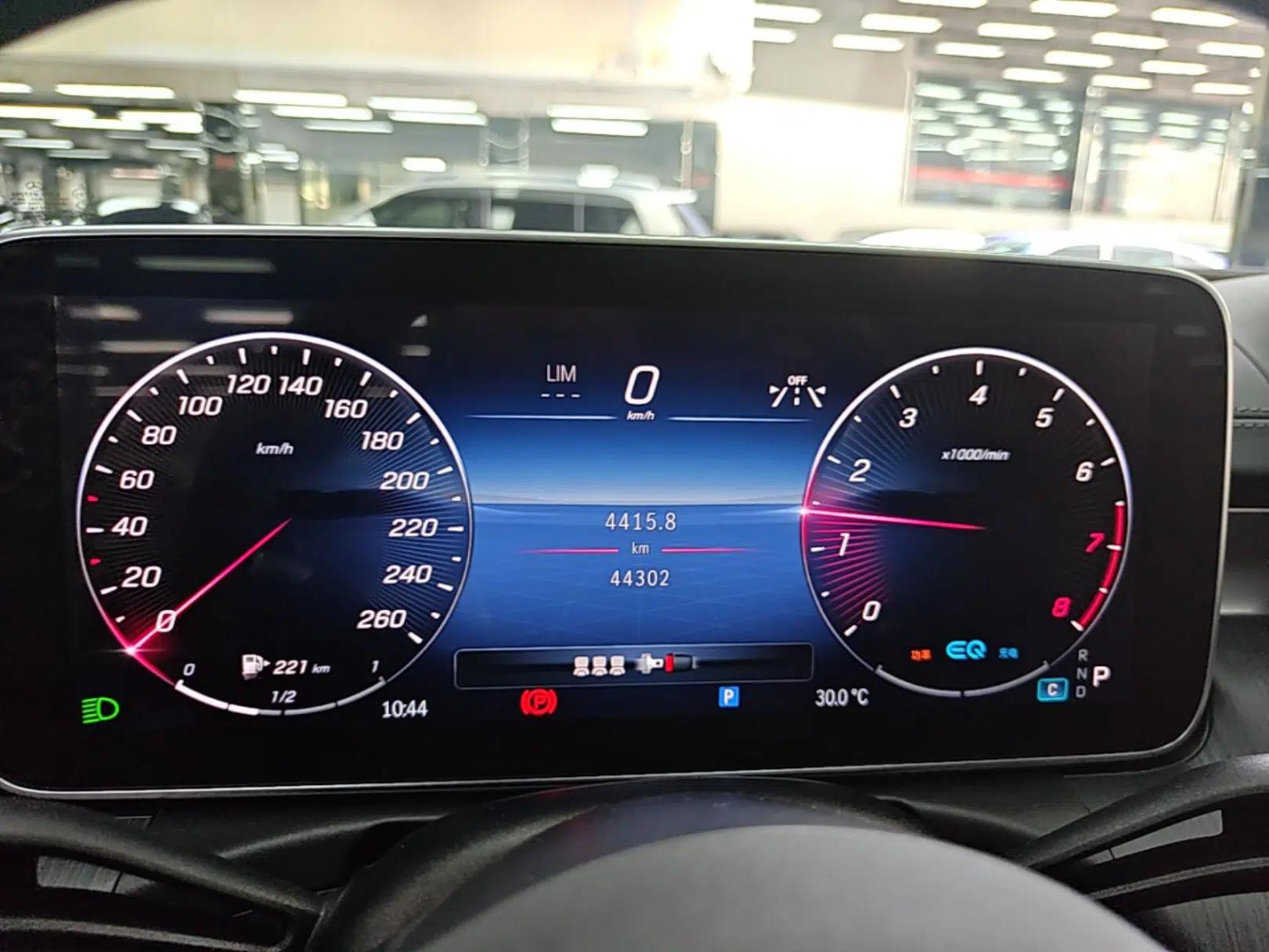 Used Mercedes-Benz C-Class 2022 C 200 L Sport Edition — миниатюра 14