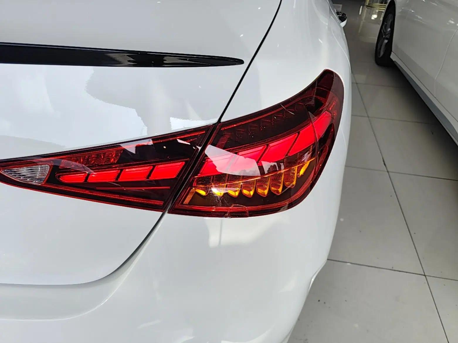 Used Mercedes-Benz C-Class 2023 Second Facelift C 260 L Starry Night Sports Edition — миниатюра 9
