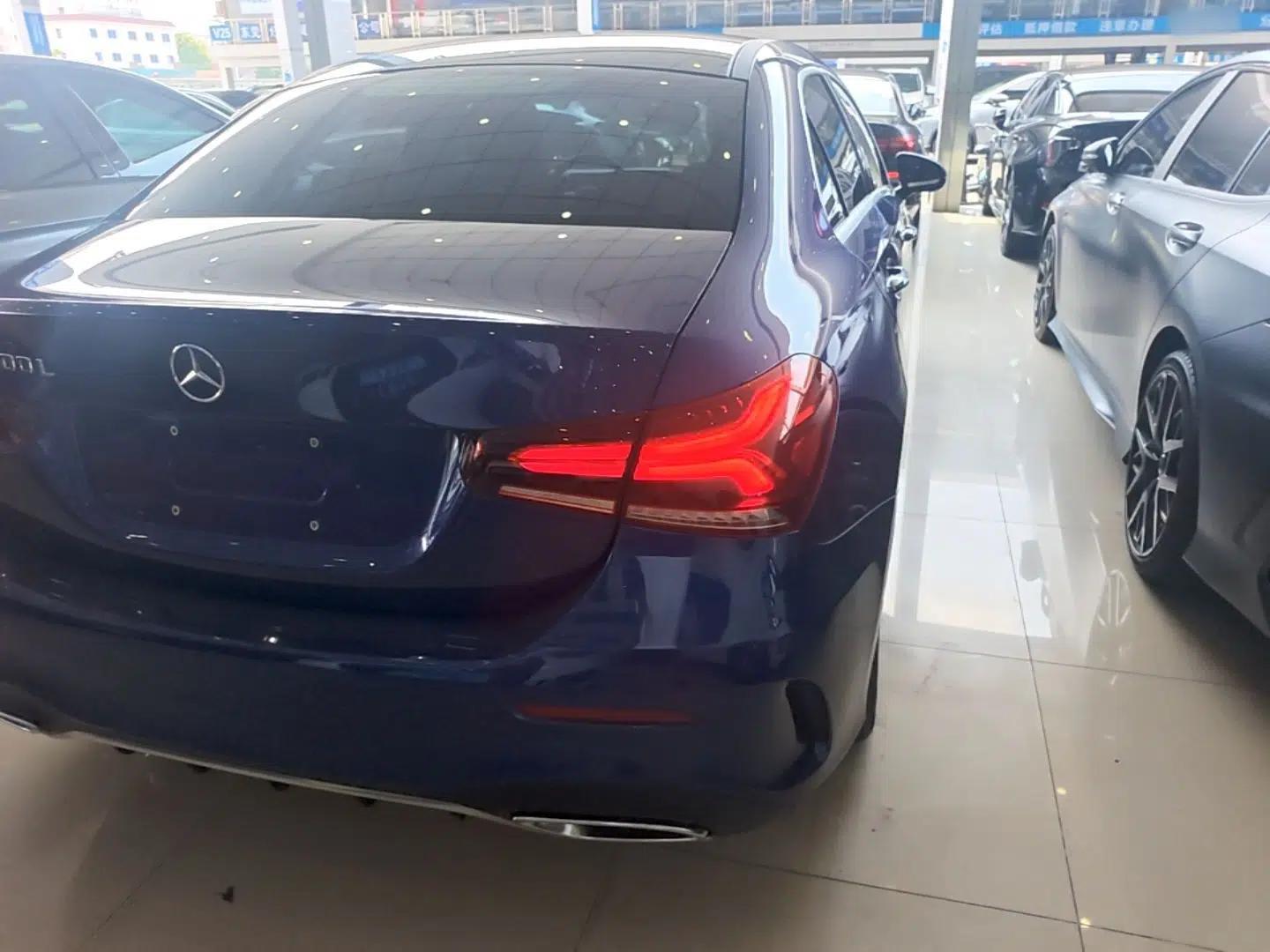 Used Mercedes-Benz A-Class 2020 A 200 L Sport Sedan — миниатюра 9