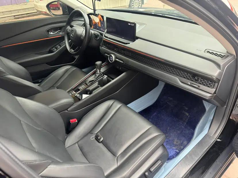 Used Honda Accord 2024 260TURBO Luxury Edition — миниатюра 11