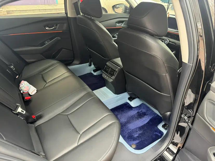 Used Honda Accord 2024 260TURBO Luxury Edition — миниатюра 12