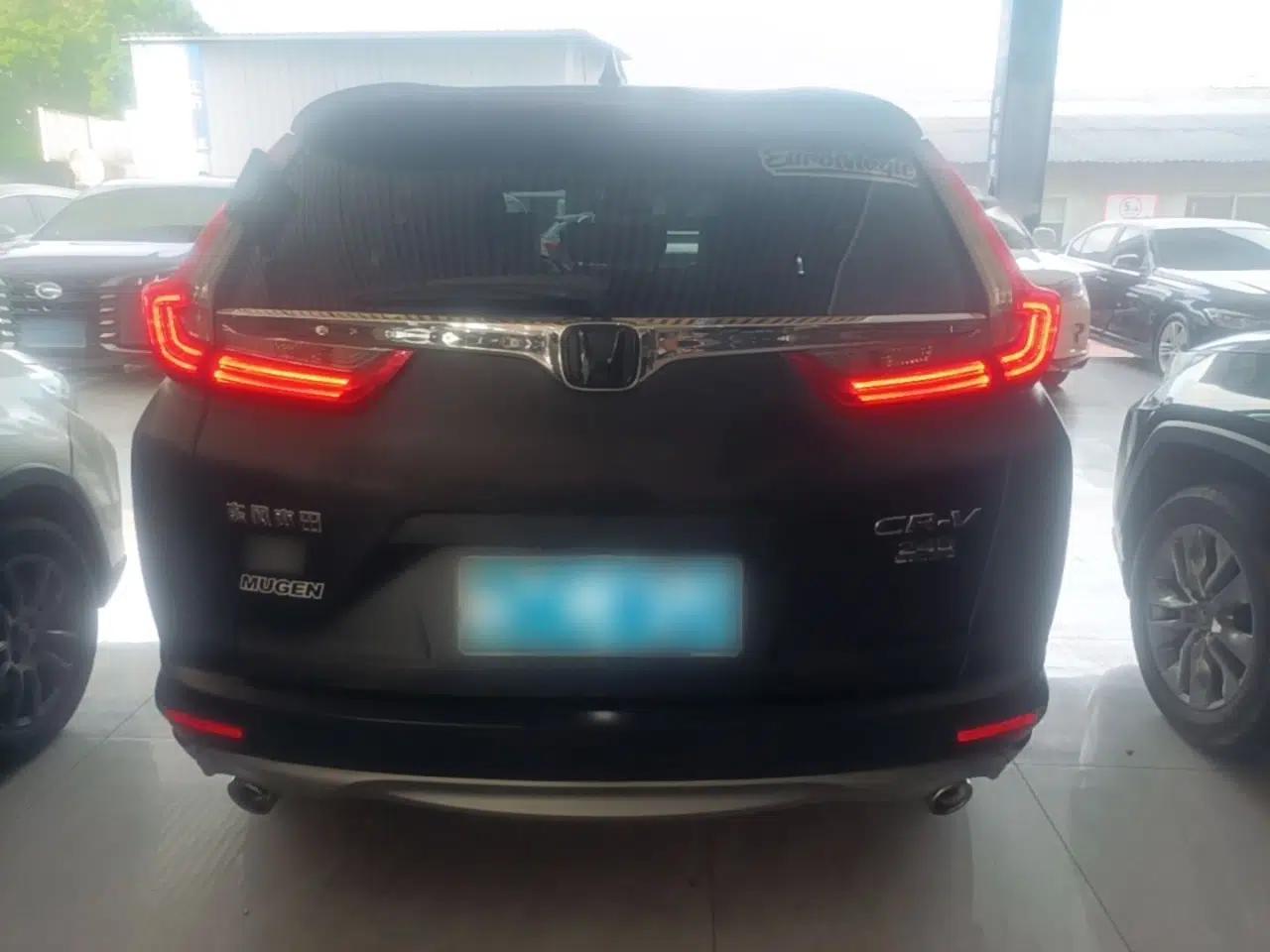 Used Honda CR-V 2017 240TURBO CVT Front-Wheel Drive Fashion Edition — миниатюра 5