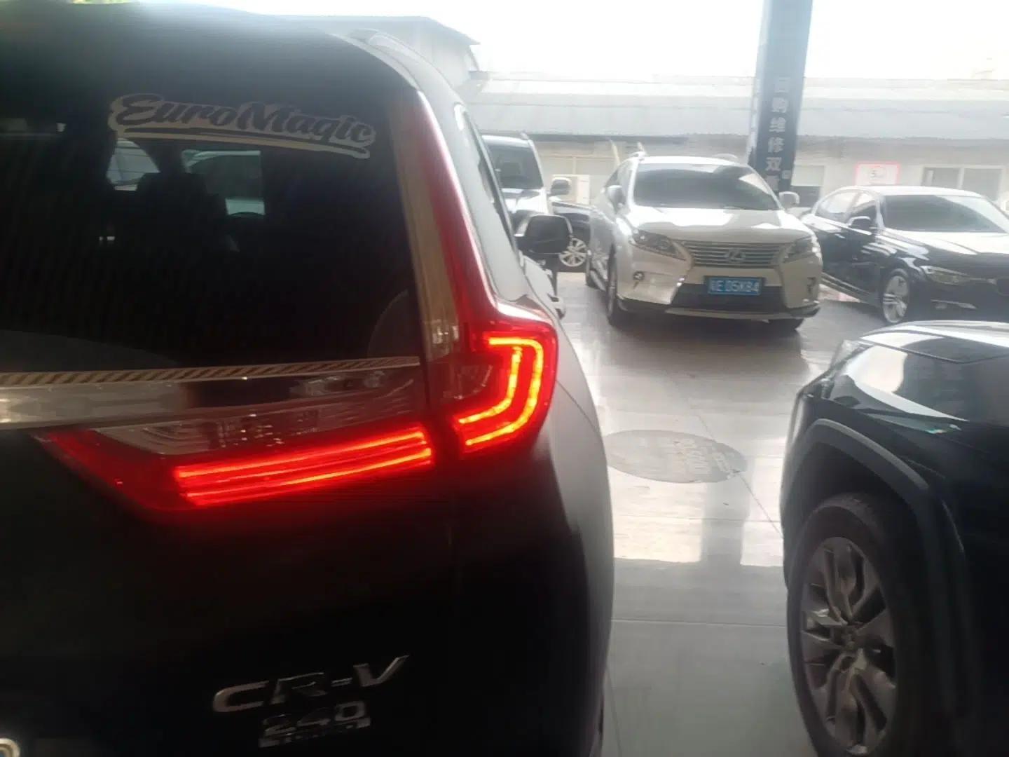 Used Honda CR-V 2017 240TURBO CVT Front-Wheel Drive Fashion Edition — миниатюра 9