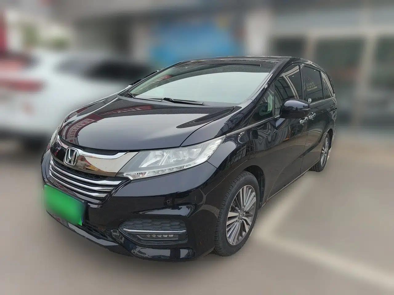 Used Honda Odyssey 2018 2.4L Smart Edition — миниатюра 1
