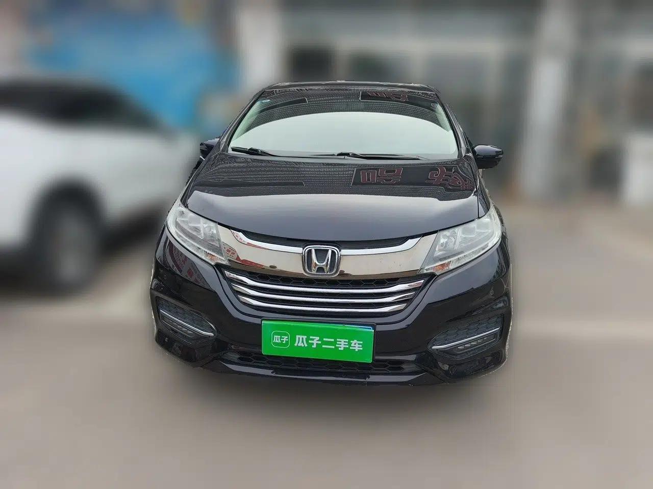 Used Honda Odyssey 2018 2.4L Smart Edition — миниатюра 2