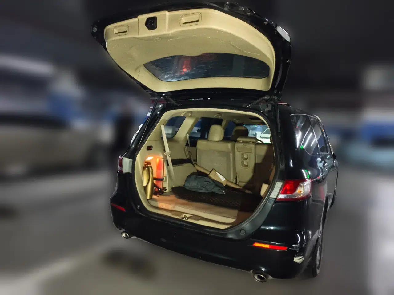 Used Honda Odyssey 2009 2.4L Luxury Edition — миниатюра 19
