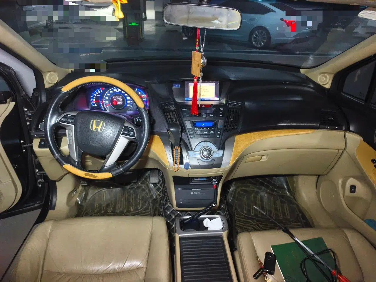 Used Honda Odyssey 2009 2.4L Luxury Edition — миниатюра 9