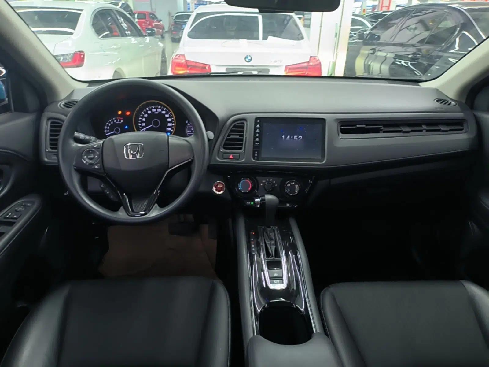 Used Honda Vezel 2020 1.5L CVT Luxury Edition — миниатюра 12