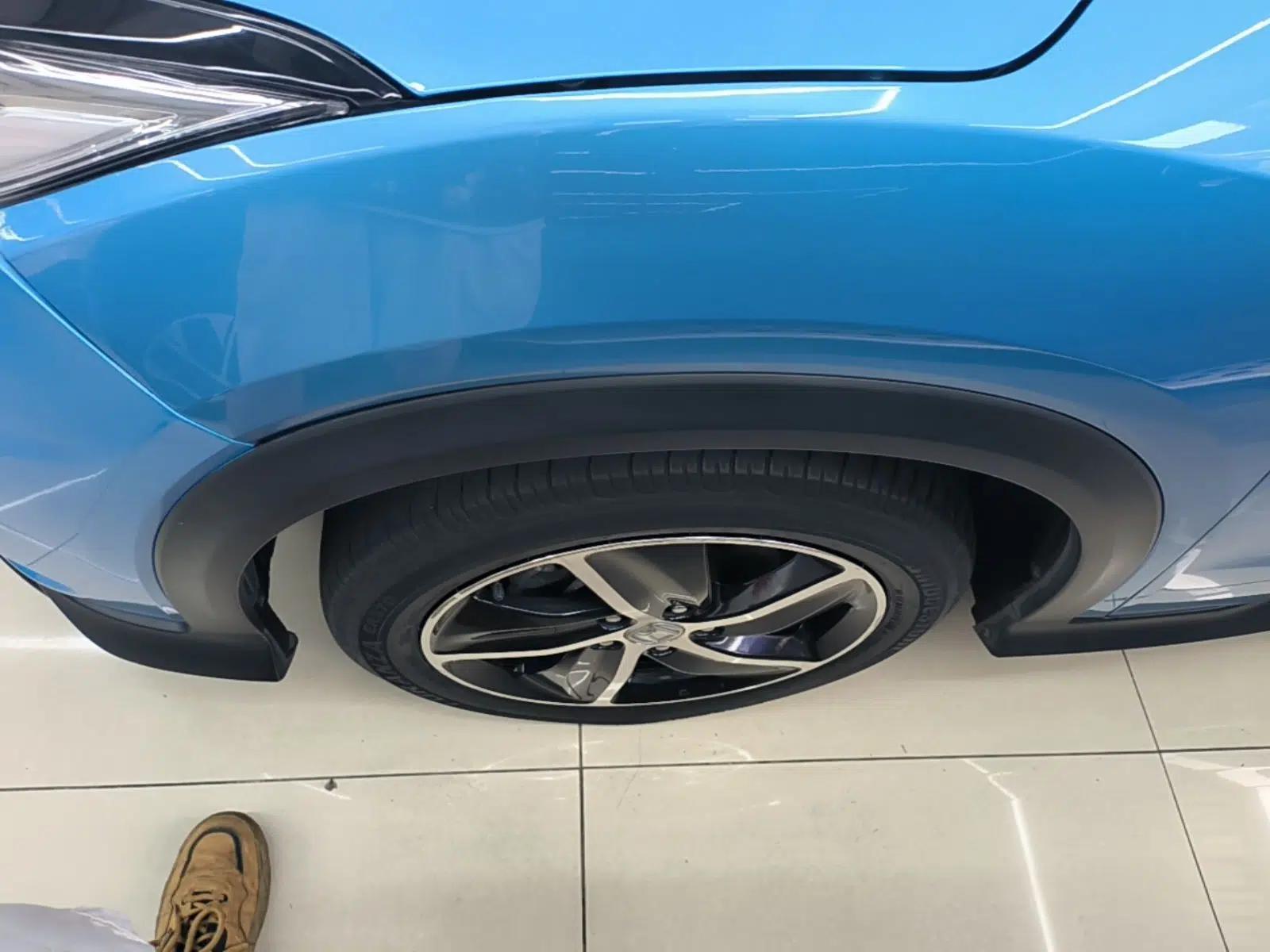 Used Honda Vezel 2020 1.5L CVT Luxury Edition — миниатюра 10