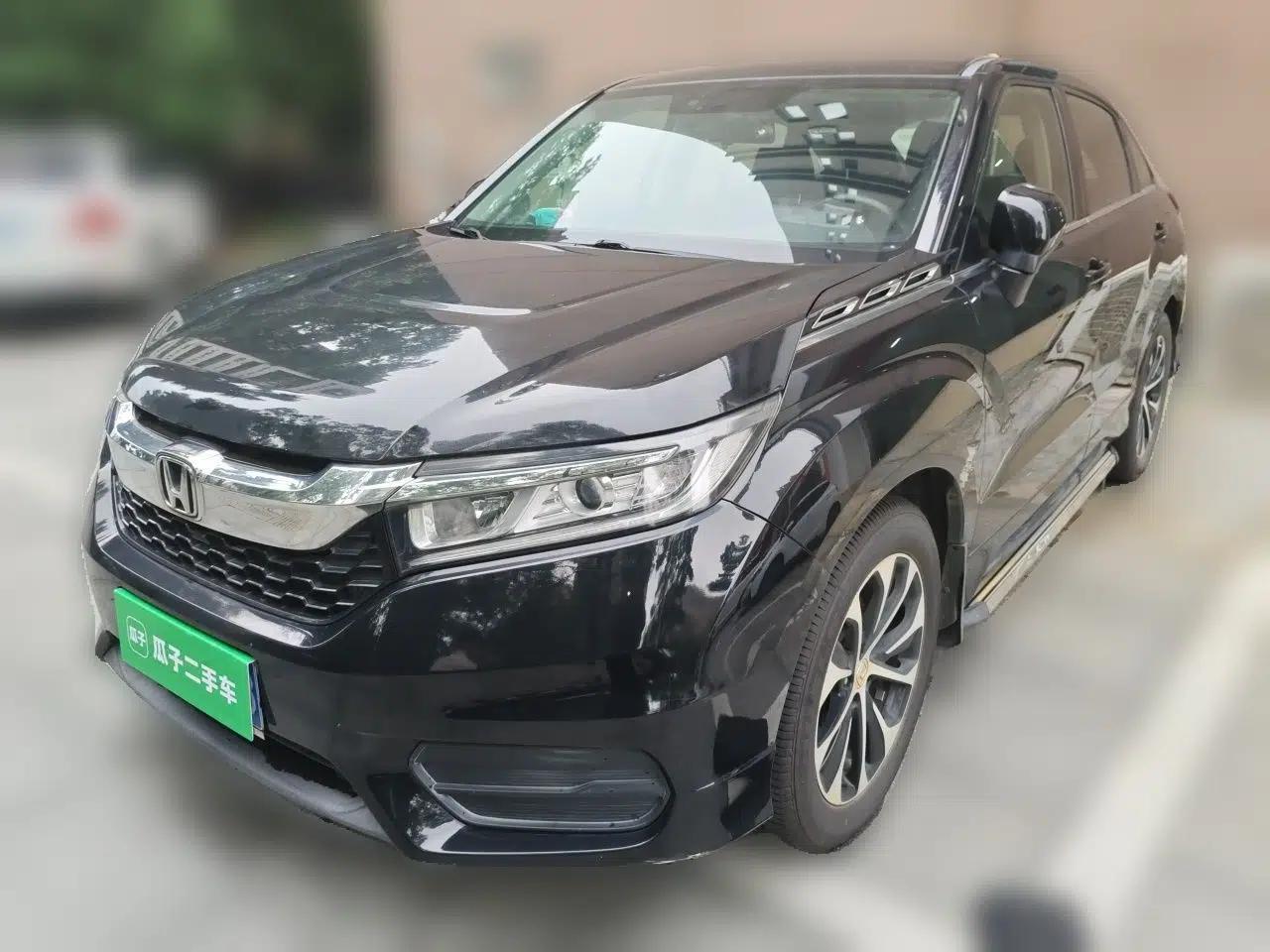 Used Honda Avancier 2017 240TURBO Two-Wheel Drive Elite Edition — миниатюра 1
