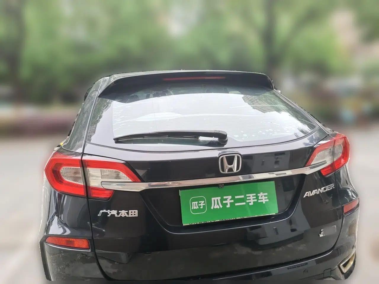 Used Honda Avancier 2017 240TURBO Two-Wheel Drive Elite Edition — миниатюра 5