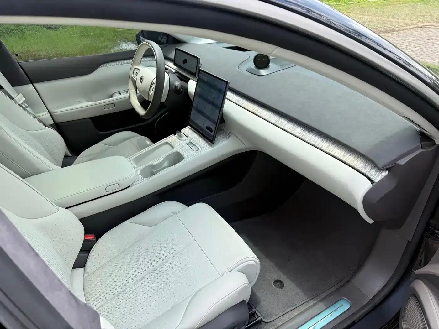 NIO ET7 2022 model 75kWh — миниатюра 10