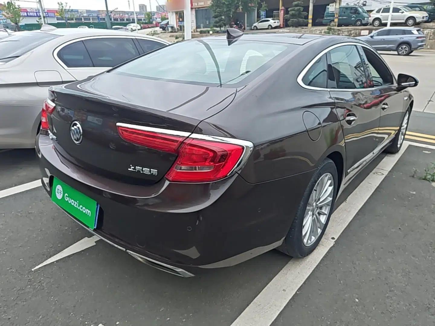 Used Buick LaCrosse 2018 28T Elite Edition — миниатюра 6