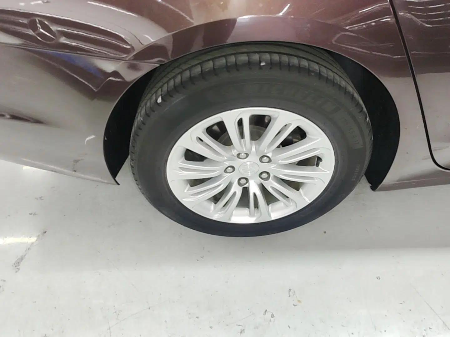 Used Buick LaCrosse 2018 20T Elite Edition — миниатюра 11