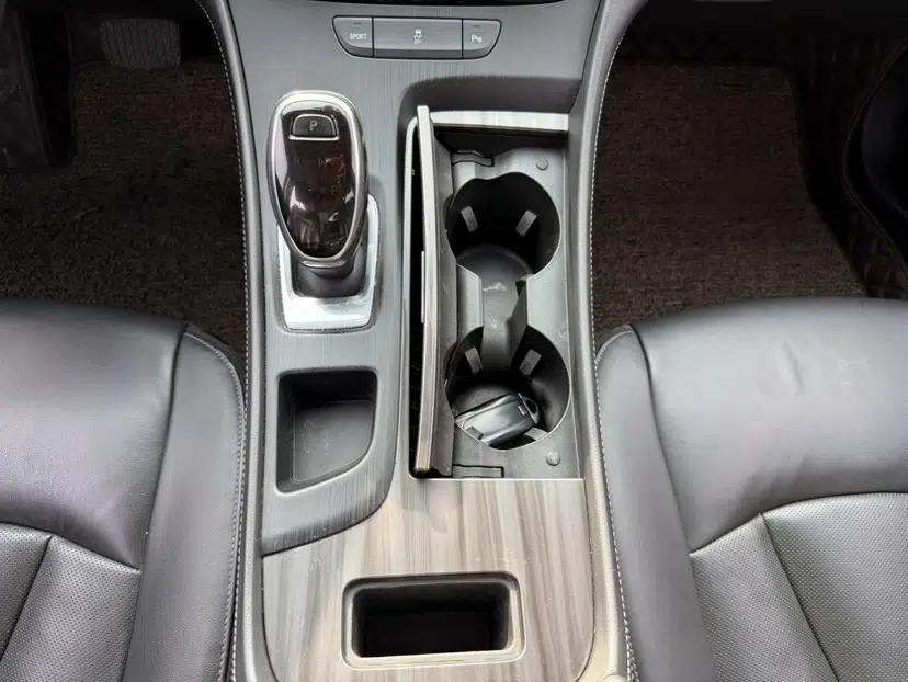 Used Buick LaCrosse 2018 20T Elite Edition — миниатюра 22