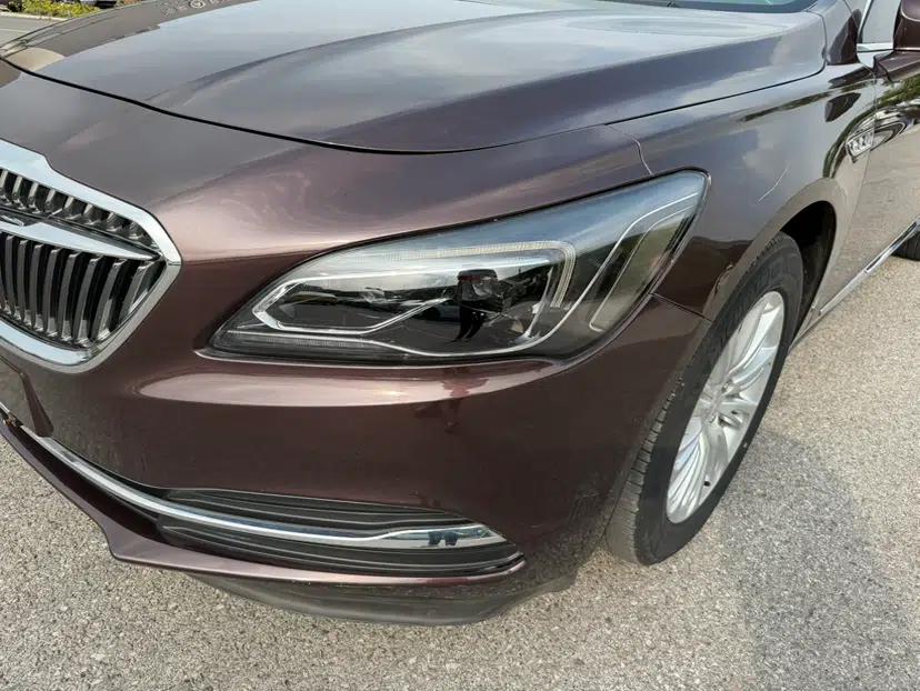 Used Buick LaCrosse 2018 20T Elite Edition — миниатюра 8