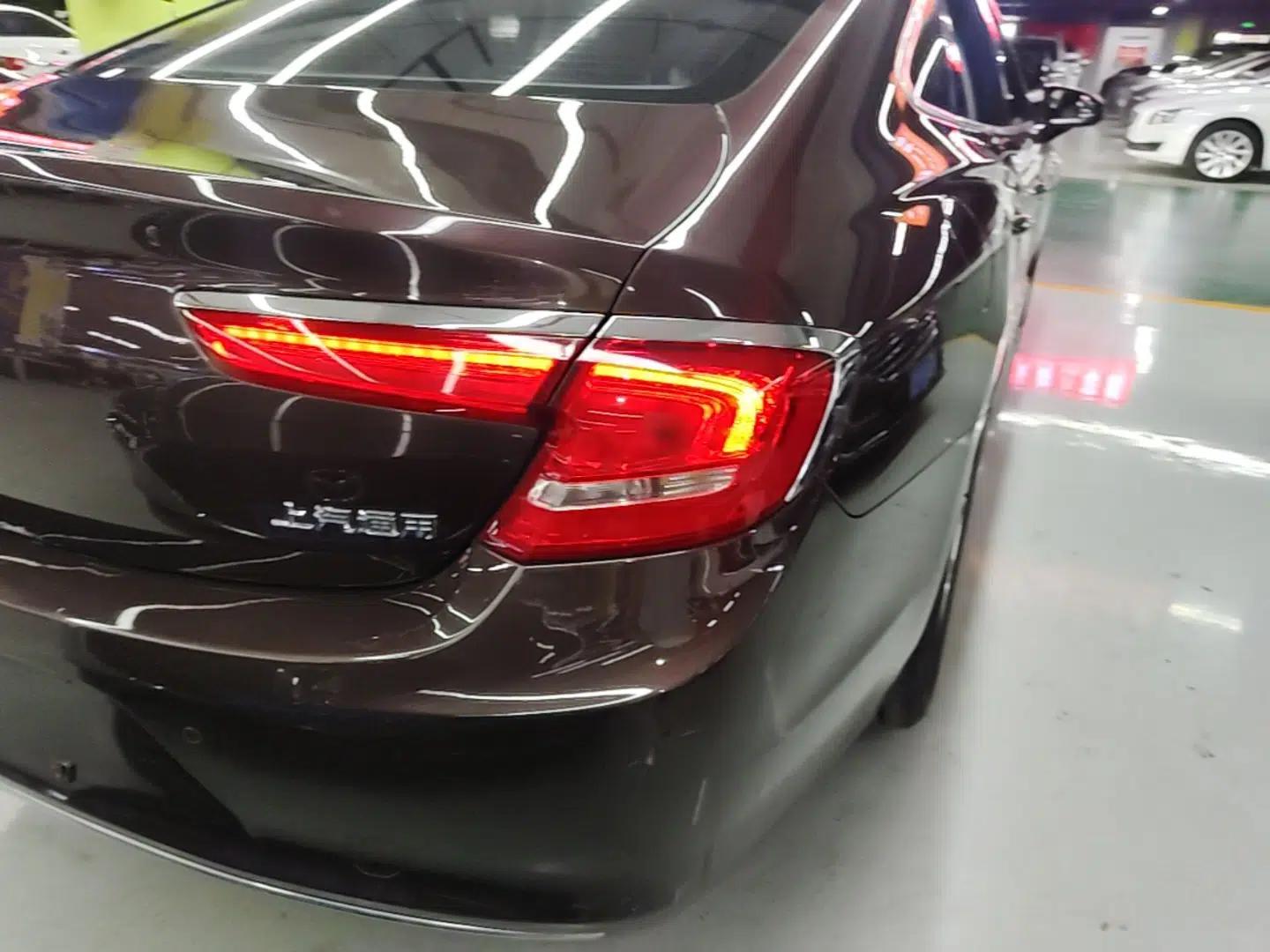 Used Buick LaCrosse 2018 20T Elite Edition — миниатюра 9