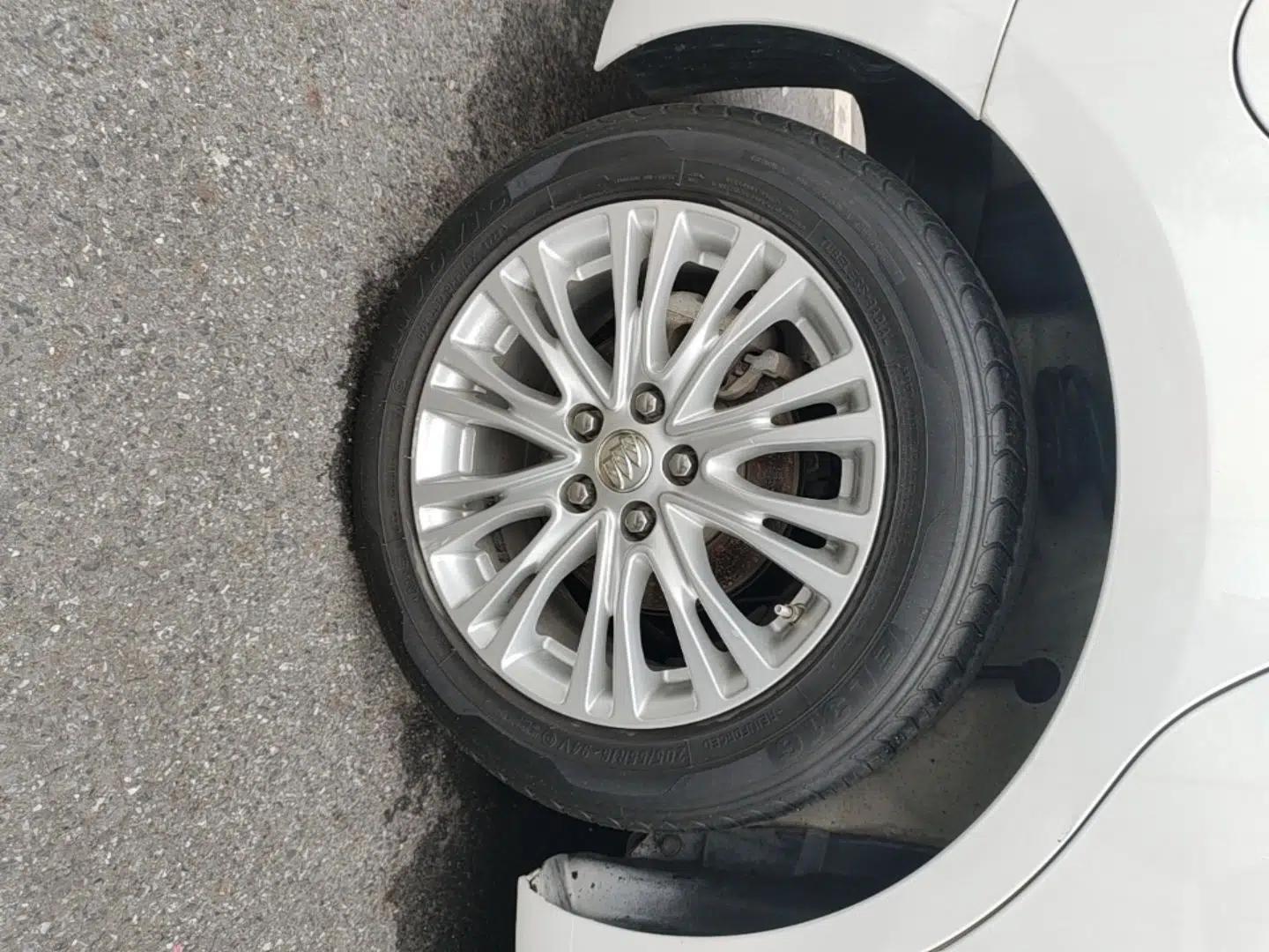 Used Buick GT 2017 15N Automatic Elite Version — миниатюра 11