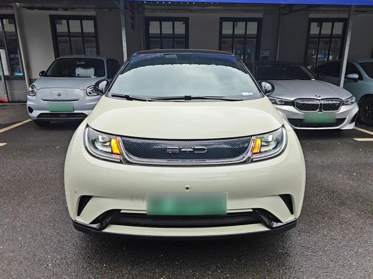 Used BYD Dolphin 2023 420 km Fashion Edition — миниатюра 2