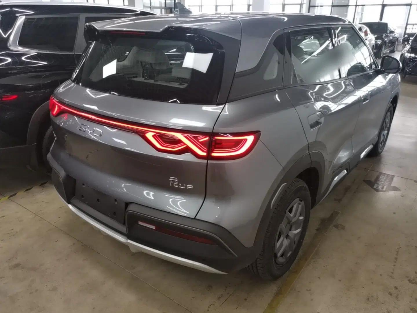 Used BYD Yuan UP 2025 Model 301KM Leading Version — миниатюра 6
