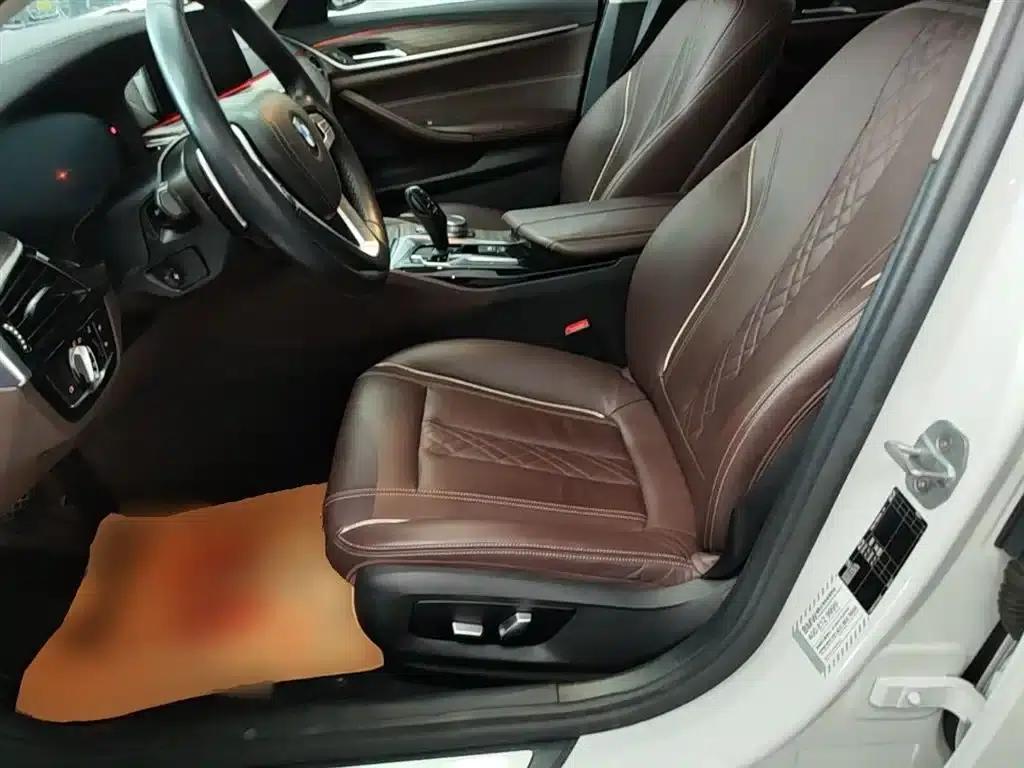 BMW 5 Series 2019 Facelift 530Li Leading Luxury Package — миниатюра 15