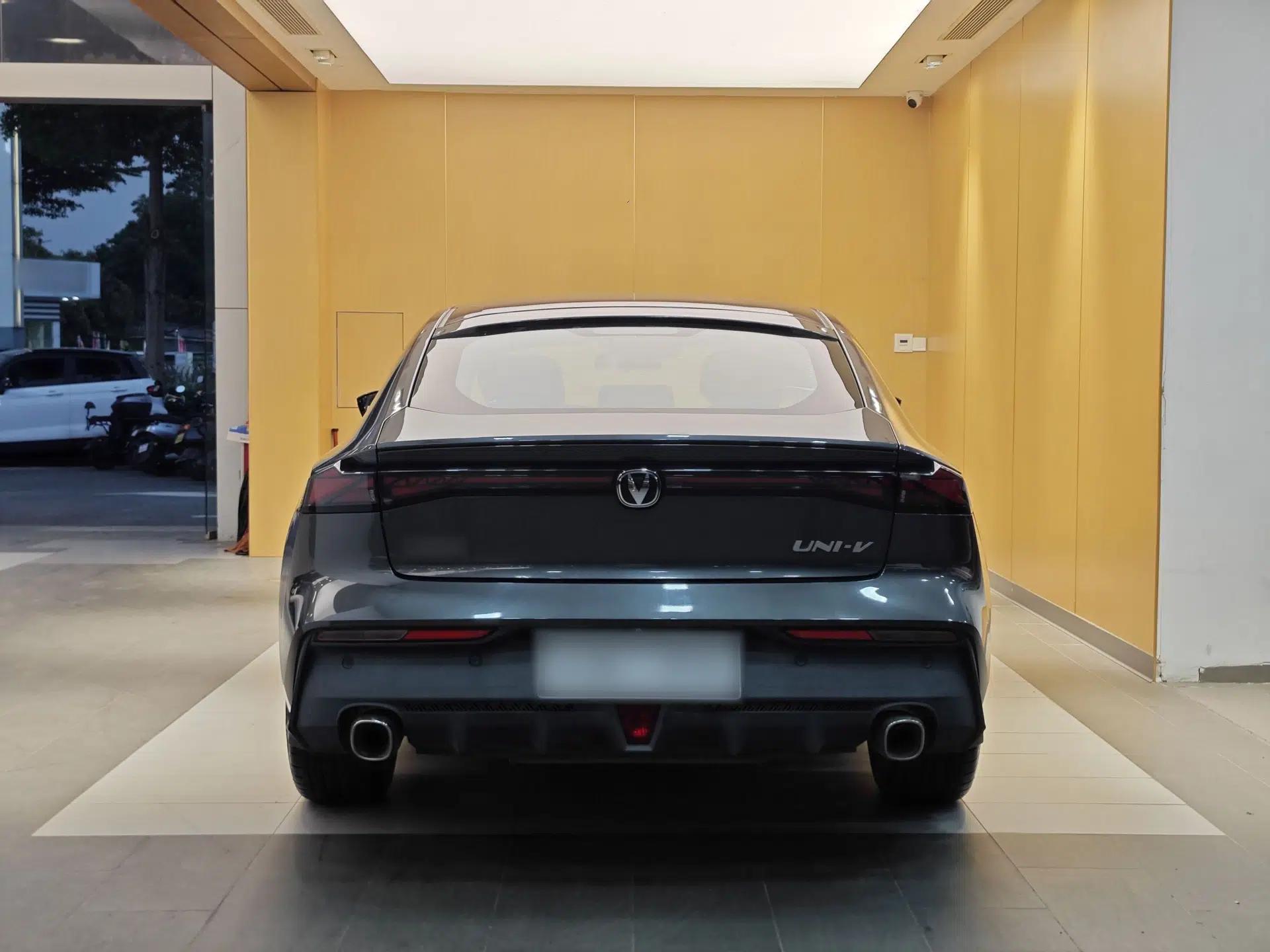 Used CHANGAN UNI-V 2022 1.5T Smart Navigation Version — миниатюра 12