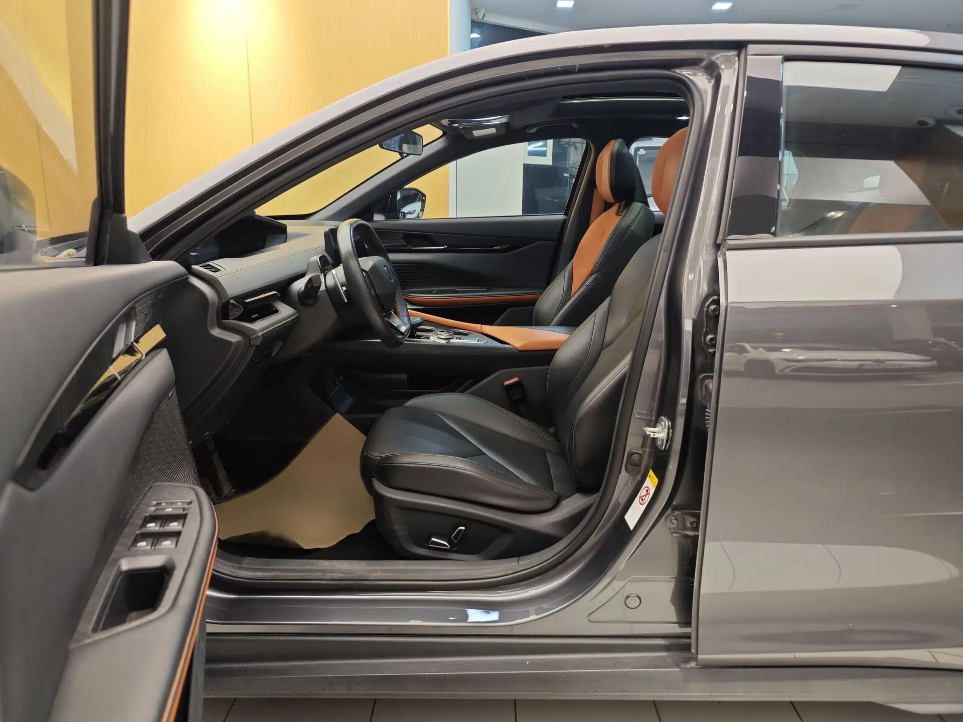 Used CHANGAN UNI-V 2022 1.5T Smart Navigation Version — миниатюра 30