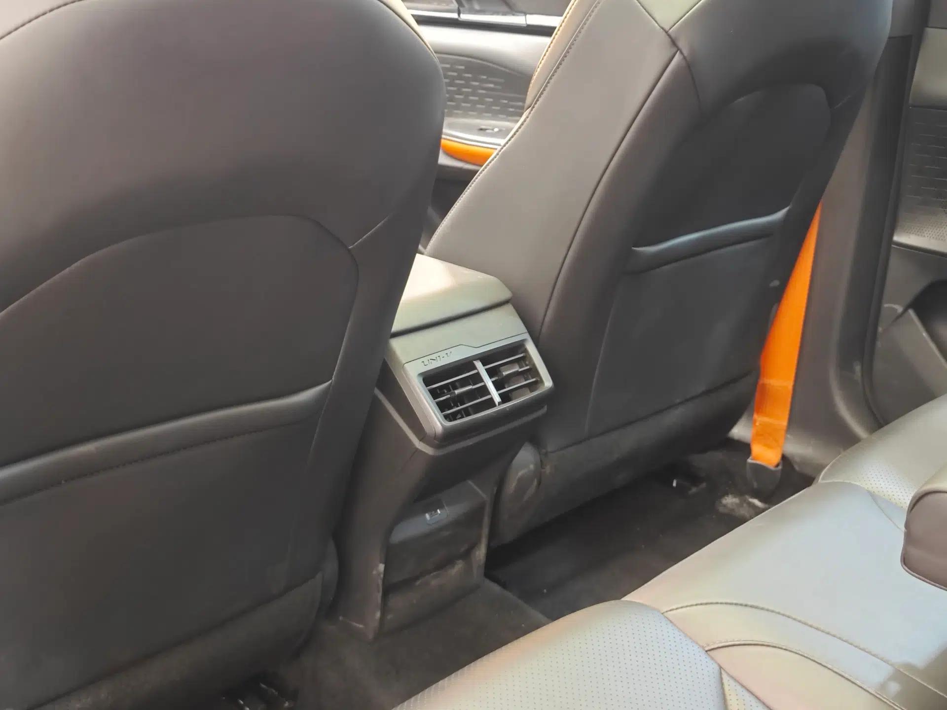 Used CHANGAN UNI-V 2022 1.5T Smart Navigation Version — миниатюра 41