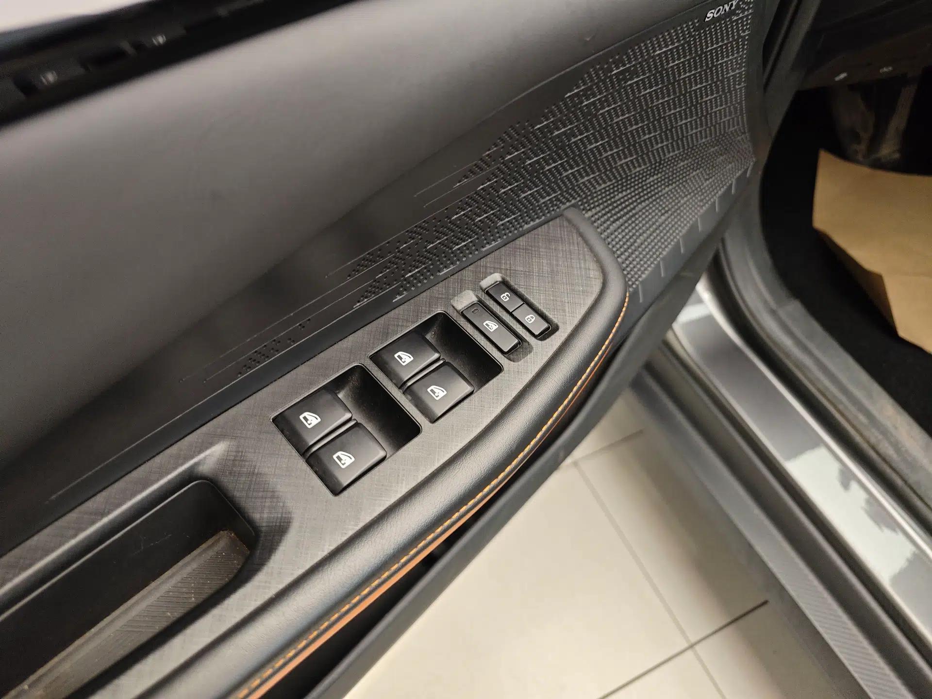 Used CHANGAN UNI-V 2022 1.5T Smart Navigation Version — миниатюра 45